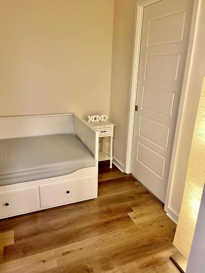 Entire Condo 2/1 Channelside Tampa 2Min To Ybor City 0*,  United States